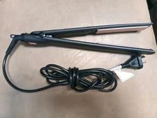 Chia Active Oil Technology GA.MA Italy Professional Flat Iron 100-240V 50-60HZ