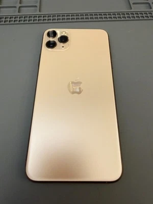 Preços baixos em Apple iPhone 11 Pro Max Gold Celulares e