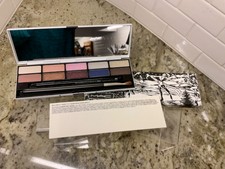 MAC 2002 Holiday Eyes X 11 Eye Shadow Palette...
