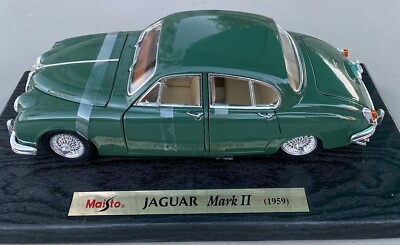 Maisto Special Edition 1959 ミニカー Special Edition Maisto 1959 Green Jaguar Mark II Diecast