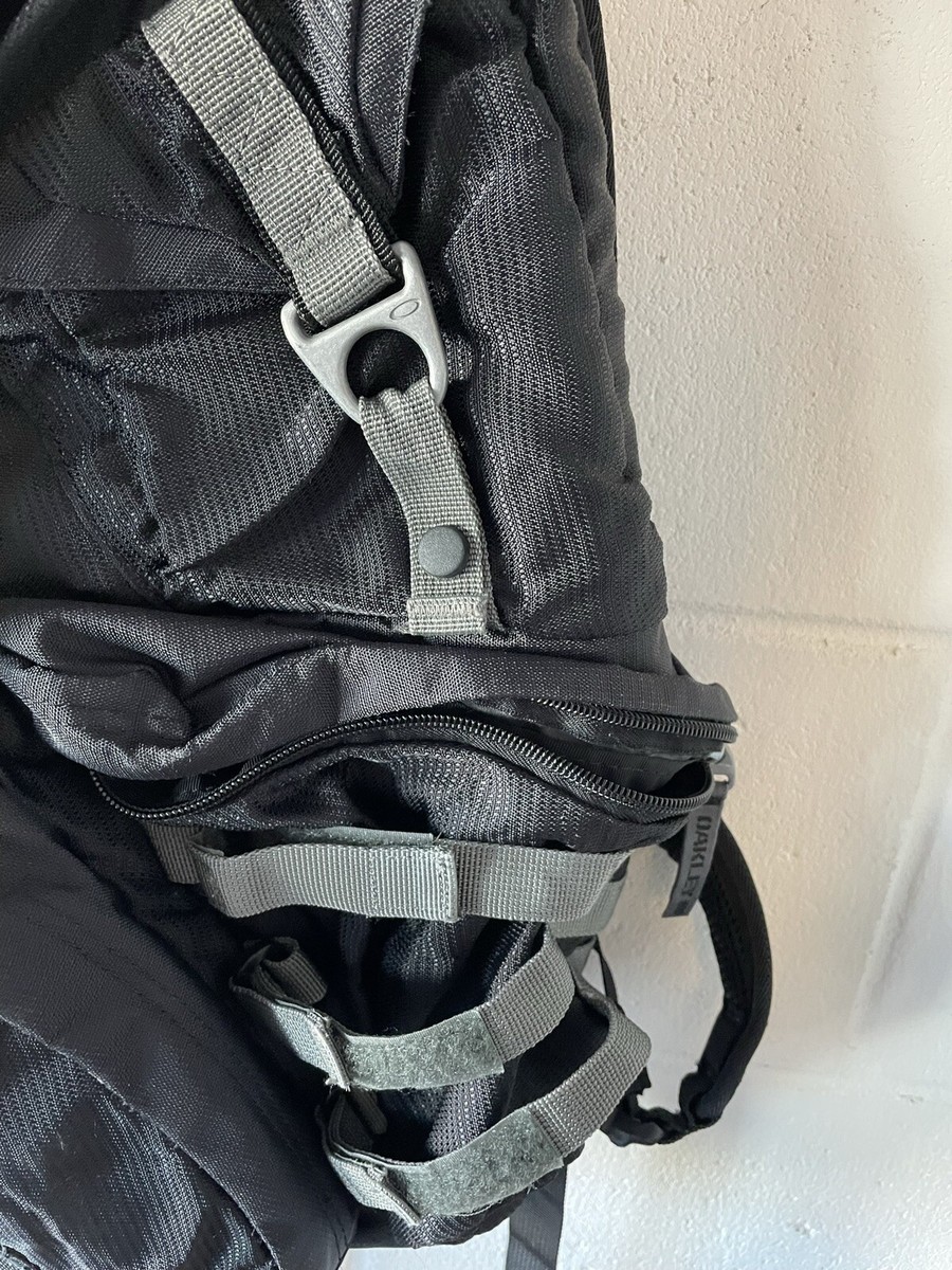 Oakley Tactical Field Gear AP Black Backpack | eBay