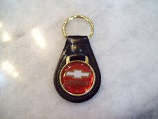 CHEVROLET BOWTIE KEY CHAIN..IMPALA CHEVELLE CORVETTE NOVA BELAIR GOLD TONE
