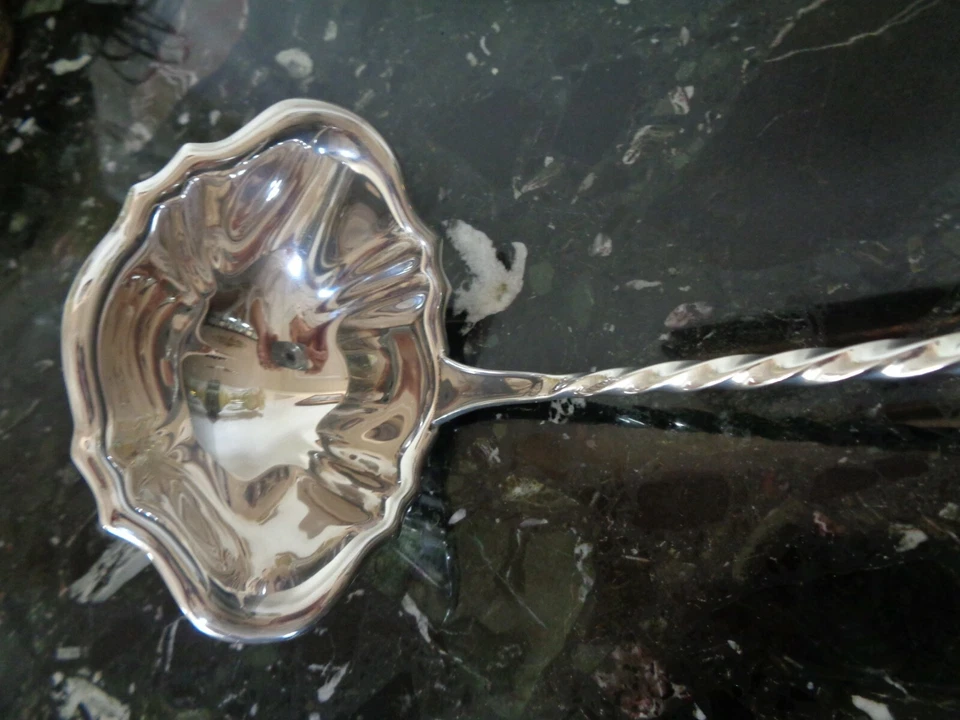 CUCHARÓN DE PLATA ESTERLINA REED&BARTON MINT15 3/4" PONCHE/SOPA FRANCIS I      Foto 4 de 4