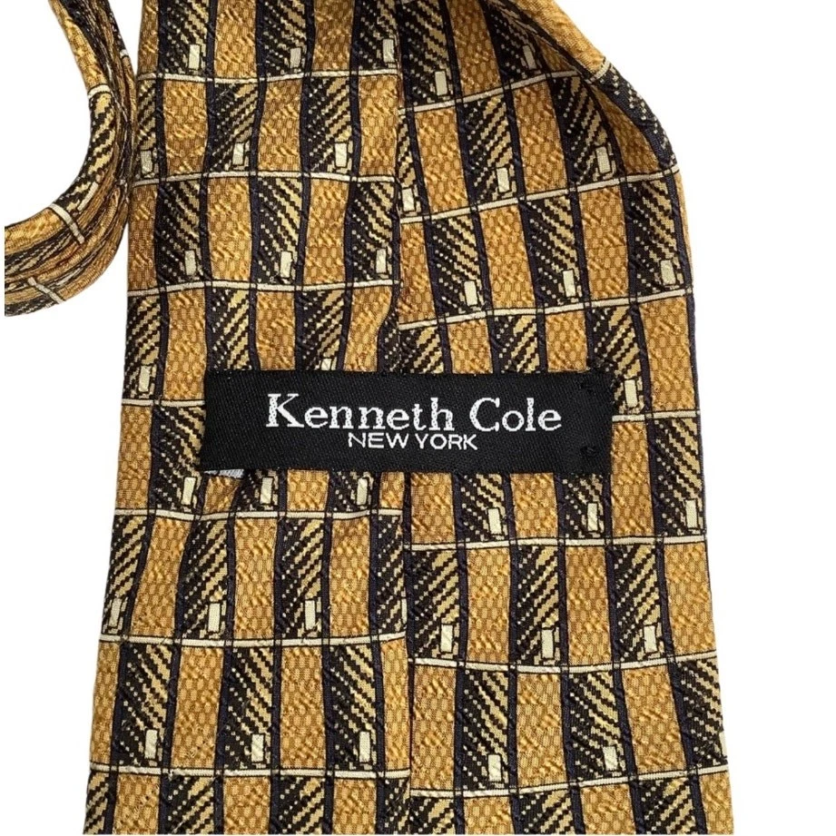 Kenneth Cole New York Yellow Black 100% Silk Tie - Image 4 of 4