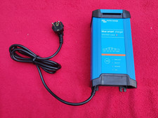 Victron Energy Blue Smart Charger IP22 24/16 (1) 24V 16A Bluetooth Ladeger�t