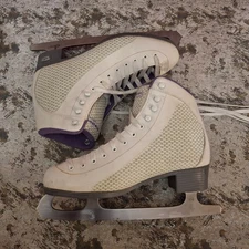 Riedell Sparkle Ice Skates Size 8 Spiral 28885 White 113 Violet 10-1/3" Blades