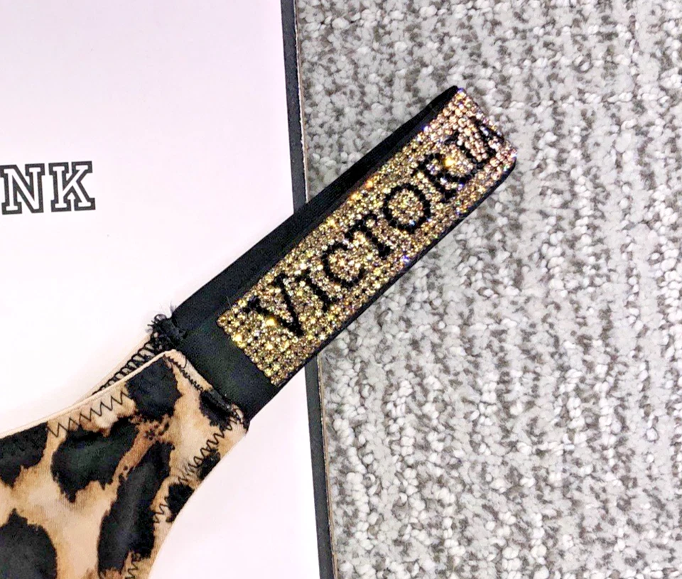 Tanga Panty Victoria's Secret Muy Sexy Nuevo con Etiquetas XL Estampado de Leopardo Hechizo Brillo Correa Foto 3 de 4