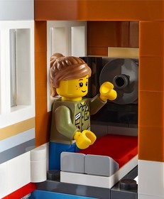 LEGO 31050 - Creator - 3 in 1 - Corner Deli - New without Box