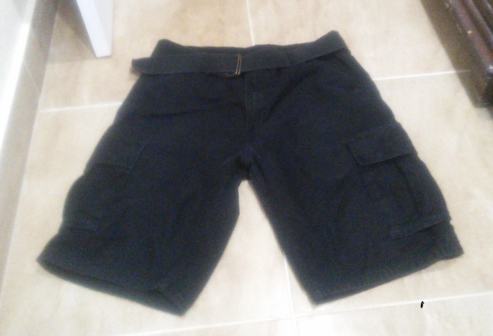 Men's Levi's Cargo Shorts With Belted Black Flap Pockets Sz 38