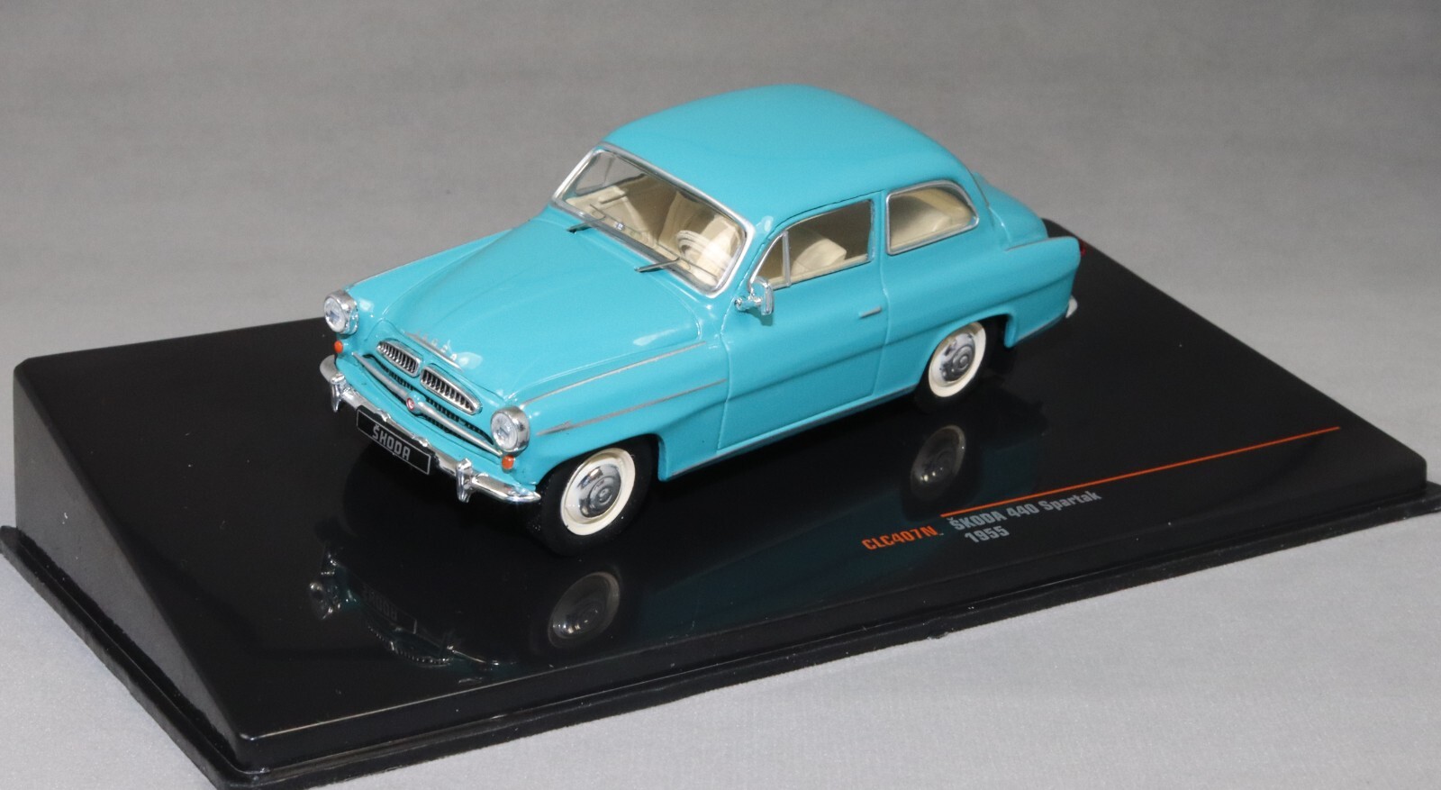 IXO Skoda 440 Spartak in Turquoise 1955 CLC407N 1/43 NEW