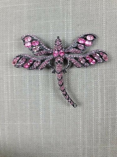 BEAUTIFUL! SIGNED KJL KENNETH JAY LANE DRAGONFLY OVERSIZED CRYSTAL BROOCH PIN - 第 2/5 張圖片