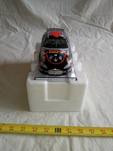 Sterling Marlin #40 Coors Light / KISS 2001 azione scala 1:24 pressofuso in scatola. - Foto 4 di 23