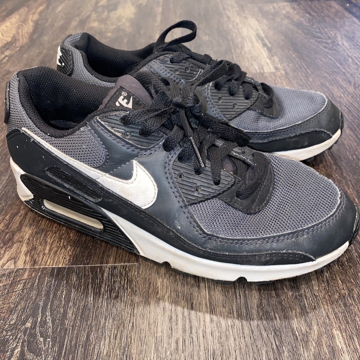 【日本未発売】ヤンキースNike Gray Club Adjustable Nike Gray Club Jogger with New V and Crossed Sabers