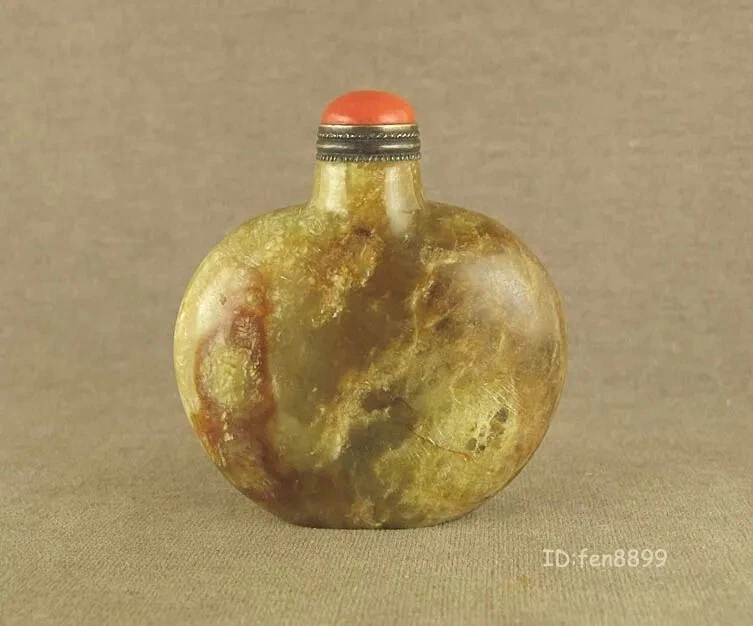 Botella de tabaco tallada en jade forma redonda plana china con tapa superior de coral rojo Foto 2 de 4