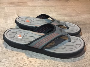 adidas thong flip flops mens