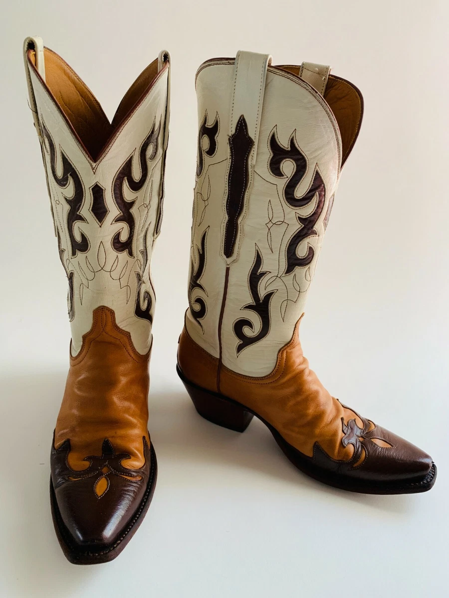 Womens custom cowboy best sale boots