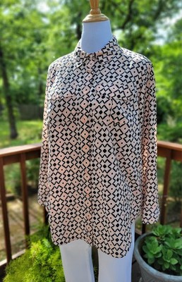 Talbots Women Geometric Crepe Roll-Tab Blouse - Navy and Peach Blush 1X