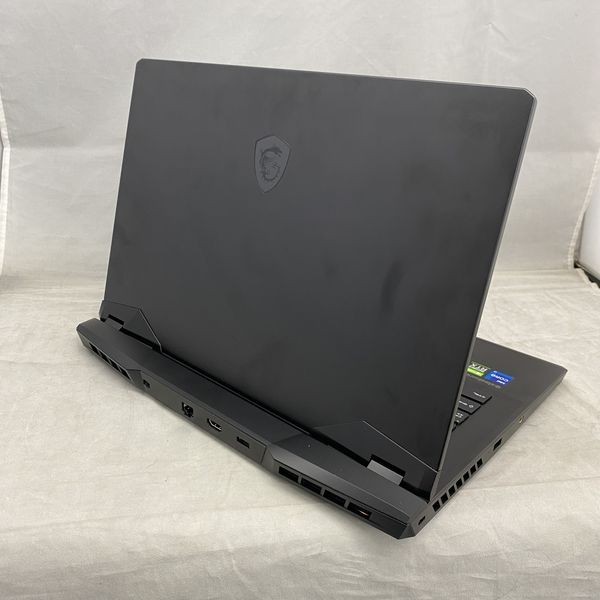 MSI Leopard GP66 11UH 15.6 MSI Leopard GP66 11UH 15.6