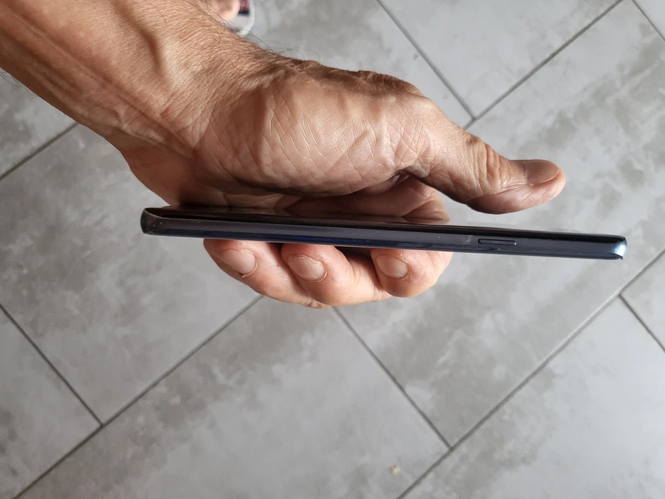 Samsung Galaxy S9+ · 128GB, foto 3 di 5
