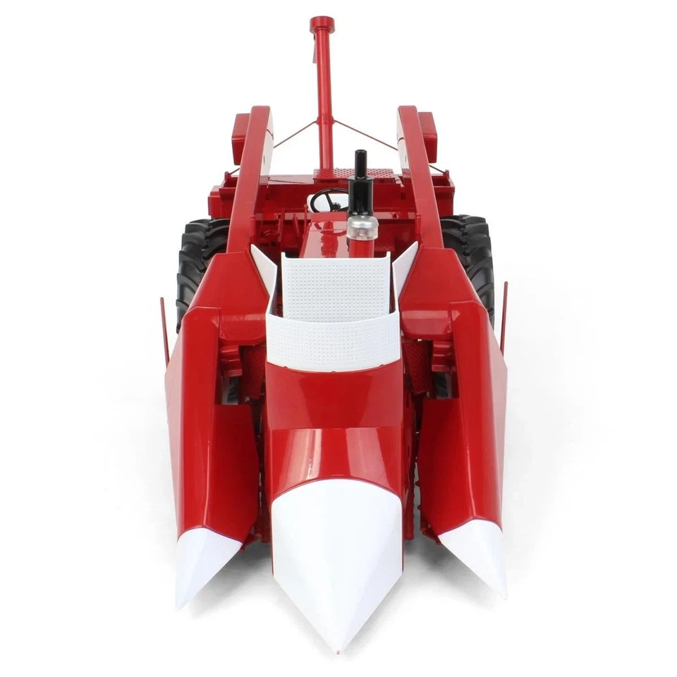 Spec Cast 1/16 Cockshutt 1650 Tractor & 2 Row Picker 2024 Heartland Show DAL-009 - Image 3 of 3