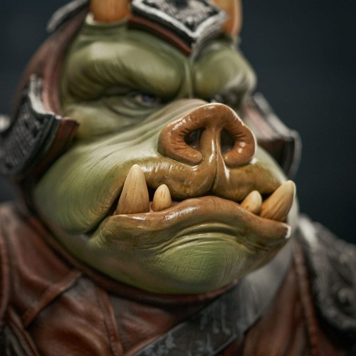 Diamond Select Toys Gentle Giant - Gamorrean Guard 1/2 Bust - LEGENDS IN 3D - St - Imagen 4 de 8