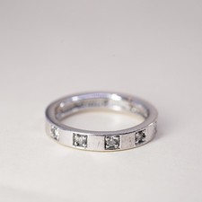 Size 7, vintage Sterling 925 silver stackable ring band with CZ
