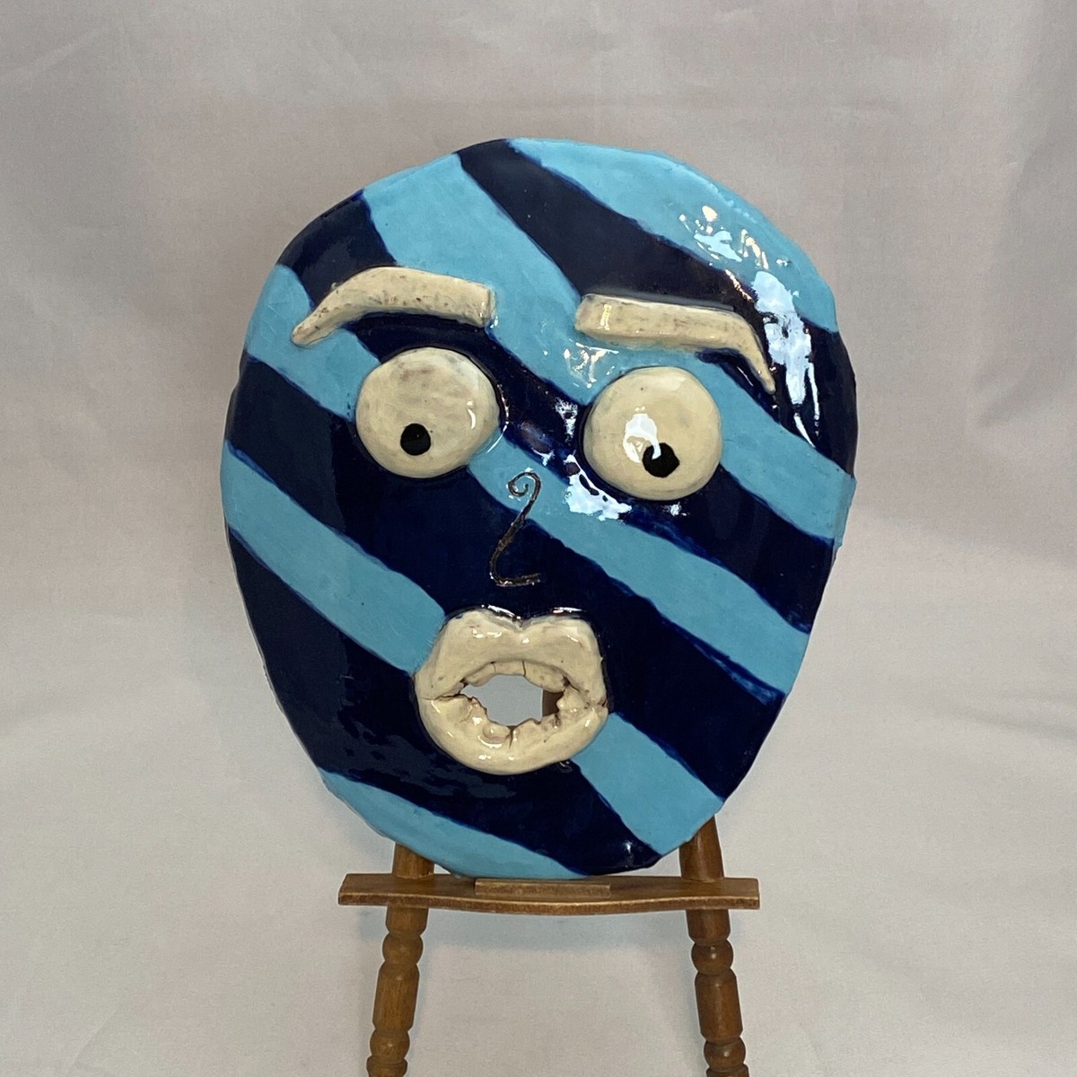Artist Signed Studio Pottery Mask Fired Clay/Glazed Art  display picture 3