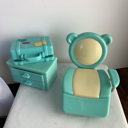 Ensemble aire de jeux meubles dentiste spa Lil’ Woodzeez pièces détachées jouets - Photo 4/6