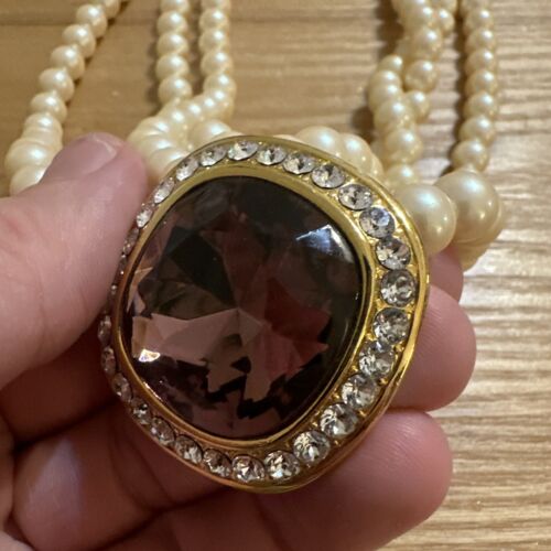 Vintage Yves Saint Laurent YSL Faux Pearl Rhinestone Gold Tone Necklace 18” - Picture 4 of 10