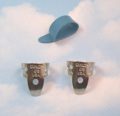 STEEL ~ DOBRO ~ BANJO PLAYERS ~ .018 NICKEL ~ MED BLUE 52M ~ 3 PC PICK SET