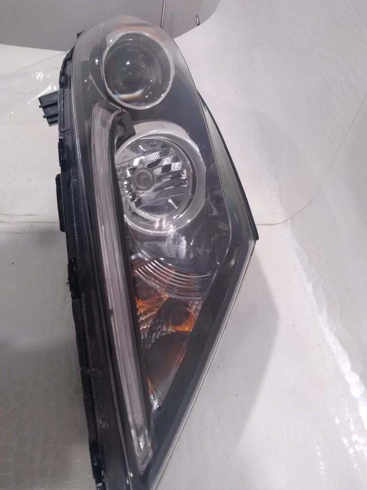 Faro halógeno derecho DRL 92102-3WXXX KIA SPORTAGE 2010-2012 OEM Foto 2 de 4