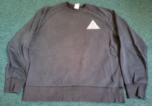 acg sweater