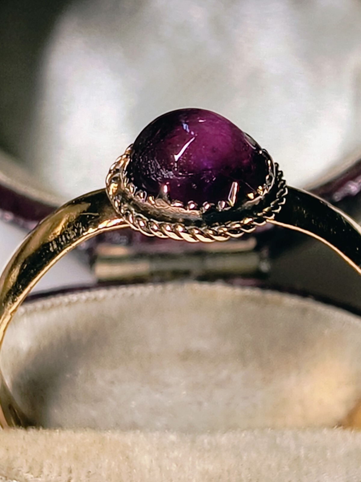 Hallmarked Solid 22ct Gold Antique Amethyst Ring … - image 5