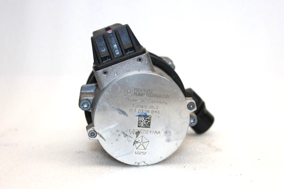 MOPAR 2017-2020 CHRYSLER PACIFIKA VOYAGER 68237841AA BOMBA REFRIGERANTE DE AGUA (NB71) Foto 2 de 2