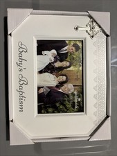 Hallmark "Baby's Baptism" 4in by 6in Picture Frame With Cross Emblem.