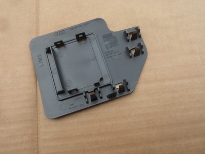 Audi Q3 F3B Ab 2019 Halter Führung Stoßstange Hinten Neu&OVP 83A807652A