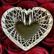 Heart Shaped Jewelry Crystal Box Faceted Vanity Trinket Dish Valentines Gift