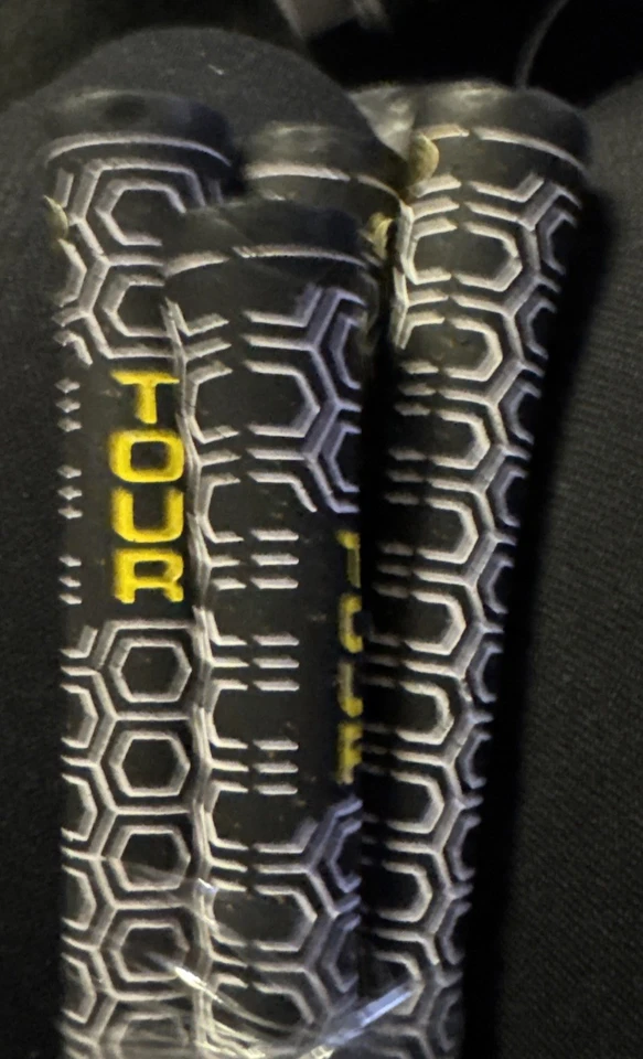 4 Scotty Cameron 全接触或反锥形握把专为增强型控制而设计 — 第 4/4 张图片