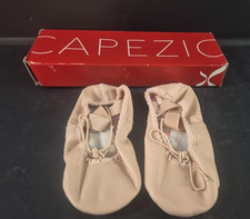Capezio Women's Canvas Daisy Ballet Shoes Light Ballet Pink Size 8.5 W
