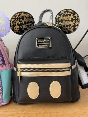 Loungefly Fluch der Karibik Mickey Mouse Hauptattraktion Rucksack 2/12