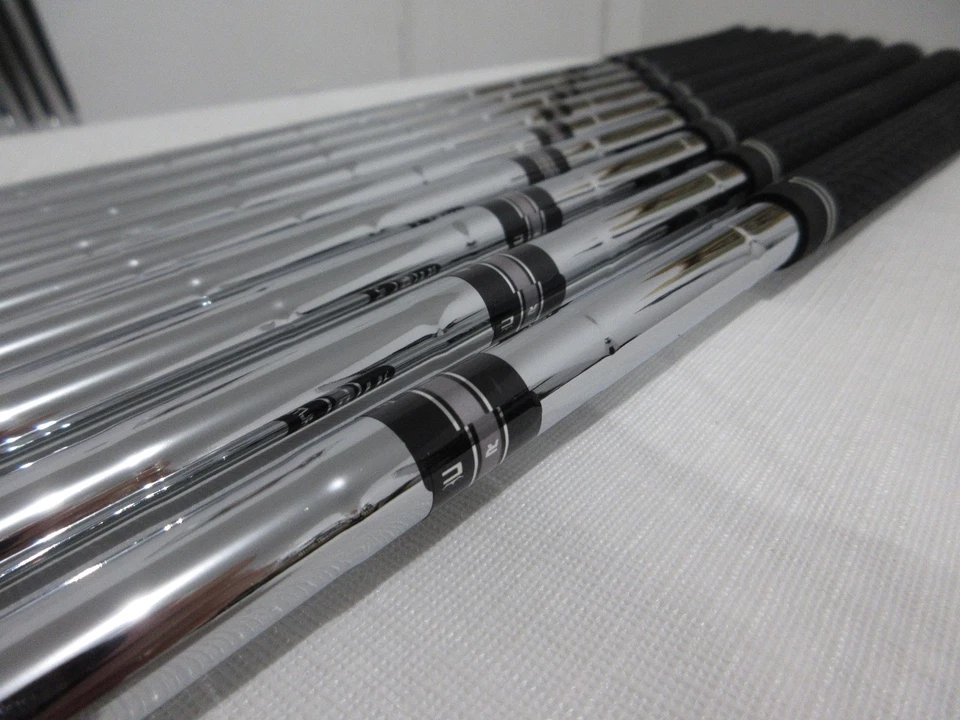 Left-Handed 2023 Cobra T-Rail Iron Set - 4-SW - Regular Steel - 2* Upright - NEW - Image 2 of 4