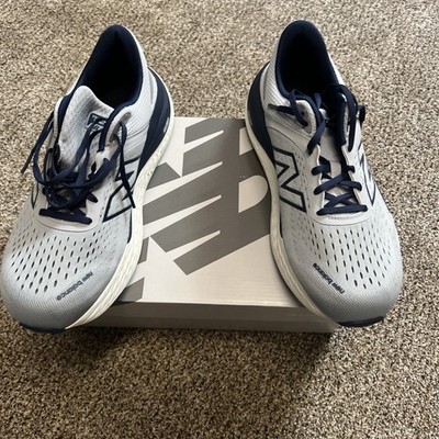 New Balance Fresh Foam 1540v4 Mens Shoes  12D Running Grey Stability Rollbar