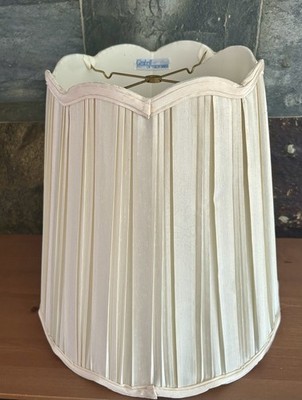 Vintage Pleated Lamp Shade Ivory Fabric Grabell of California Scalloped Rim 15.5