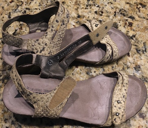 Mephisto Cream & Gray Python Print Leather Sandals Women's Size EU 37/US 6.5-7 - Picture 10 of 24