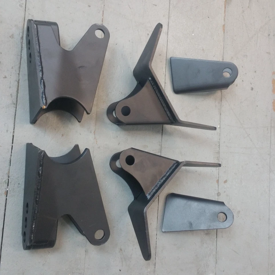 Kit de 4 eslabones triangulados tamaño completo de bolsas de 2600 lb para Barracuda 1964-1974 Foto 3 de 4