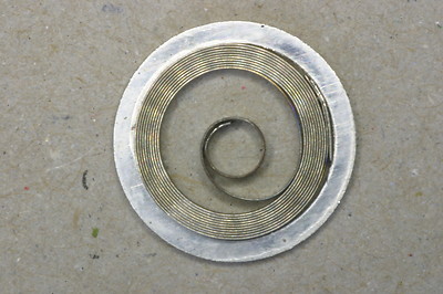 Mainspring Feder Zugfeder Feder RECORD 27 221 224 ROCK-FORD 12'' Mod. 6N