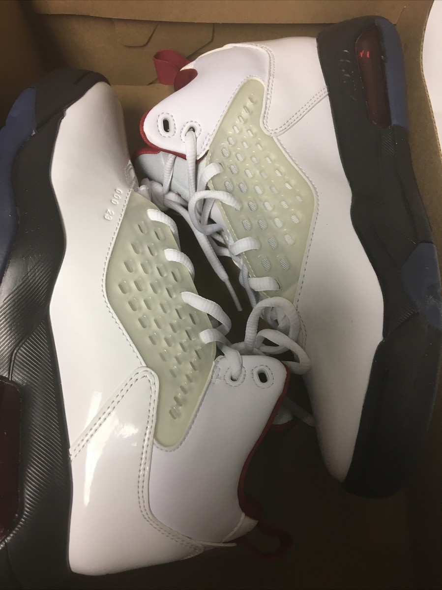 CD6123-101 Air Jordan Maxin 200 White/Gym Red/Black Size