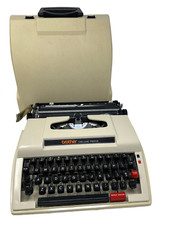 Brother DELUXE 750TR Non Powered manual Typewriter Clean and working thumbnail