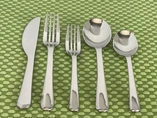 Nambe AURA Stainless 18/10 Glossy Round Tip NEW Smart Choice Flatware E38N