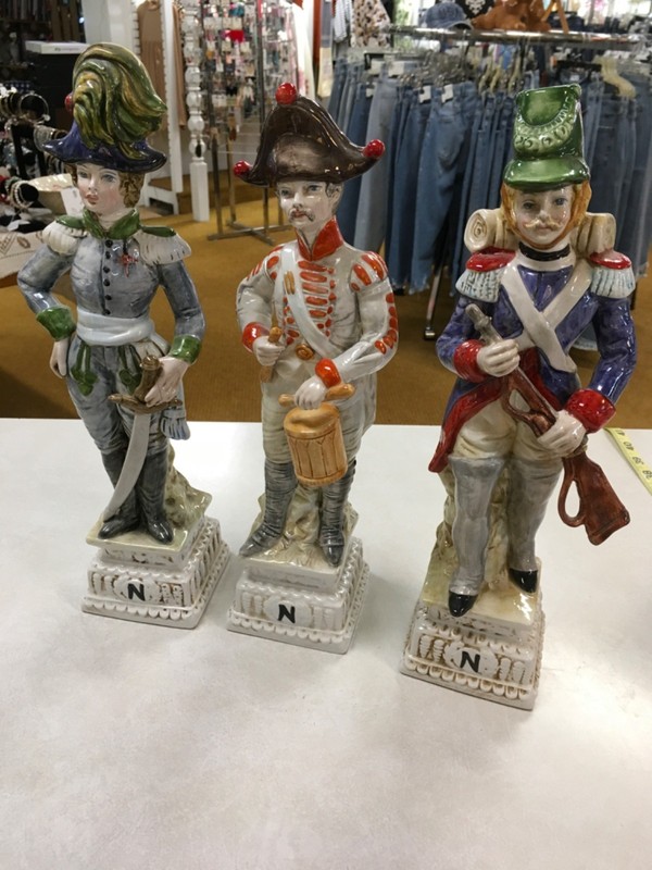 Vintage Napoleon porcelain Capodimonte ? Soldier figurines 14” set of 3 Italy
